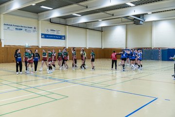 Bild 381 - wCJ TSV Ellerau - HSG Kremperheide/Muensterdorf : Ergebnis: 22:20